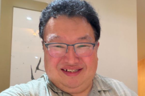 鳥海高太朗