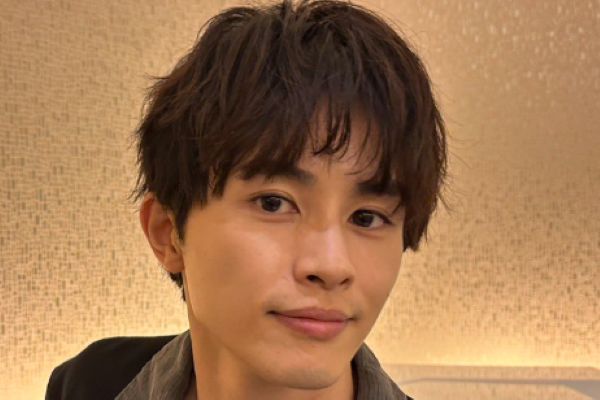 草川拓弥