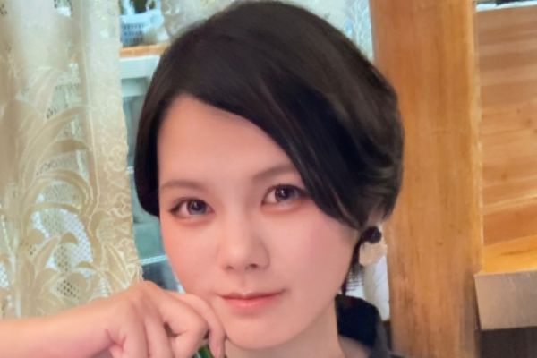 鹿乃つの